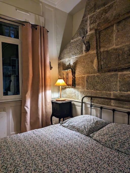 L'Appartement Du Voisin D'Hugo Besançon Eksteriør bilde